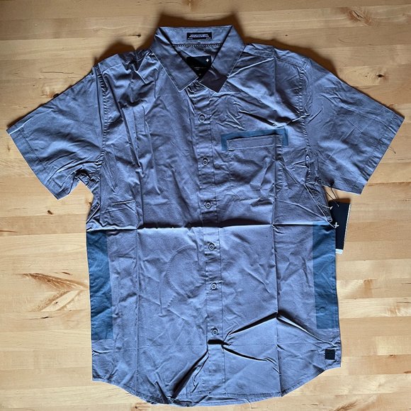 Men's Short Sleeve Shirt - Picture 1 of 4